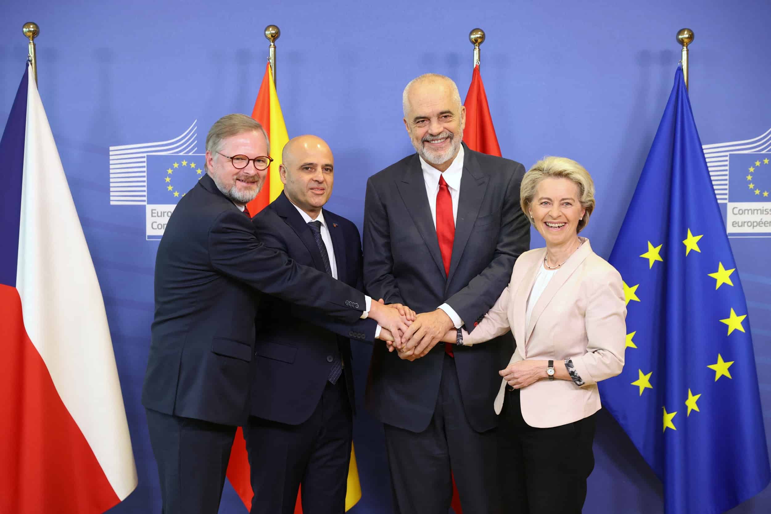 Přečtete si více ze článku EU zahajuje přístupová jednání s Albánií a Severní Makedonií