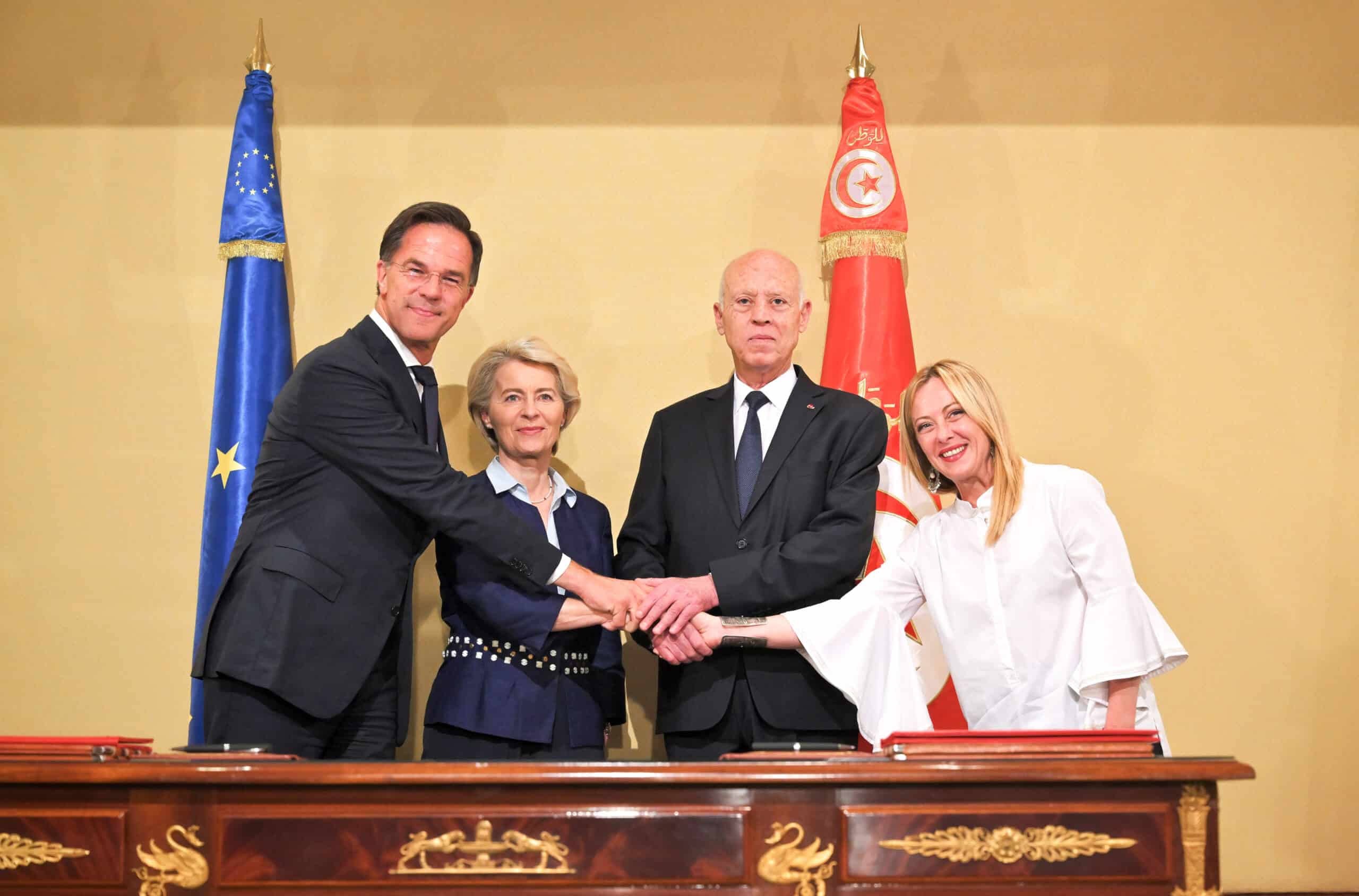 Přečtete si více ze článku Tunisko a EU podepsaly partnerskou dohodu, má pomoci hospodářství i s migrací