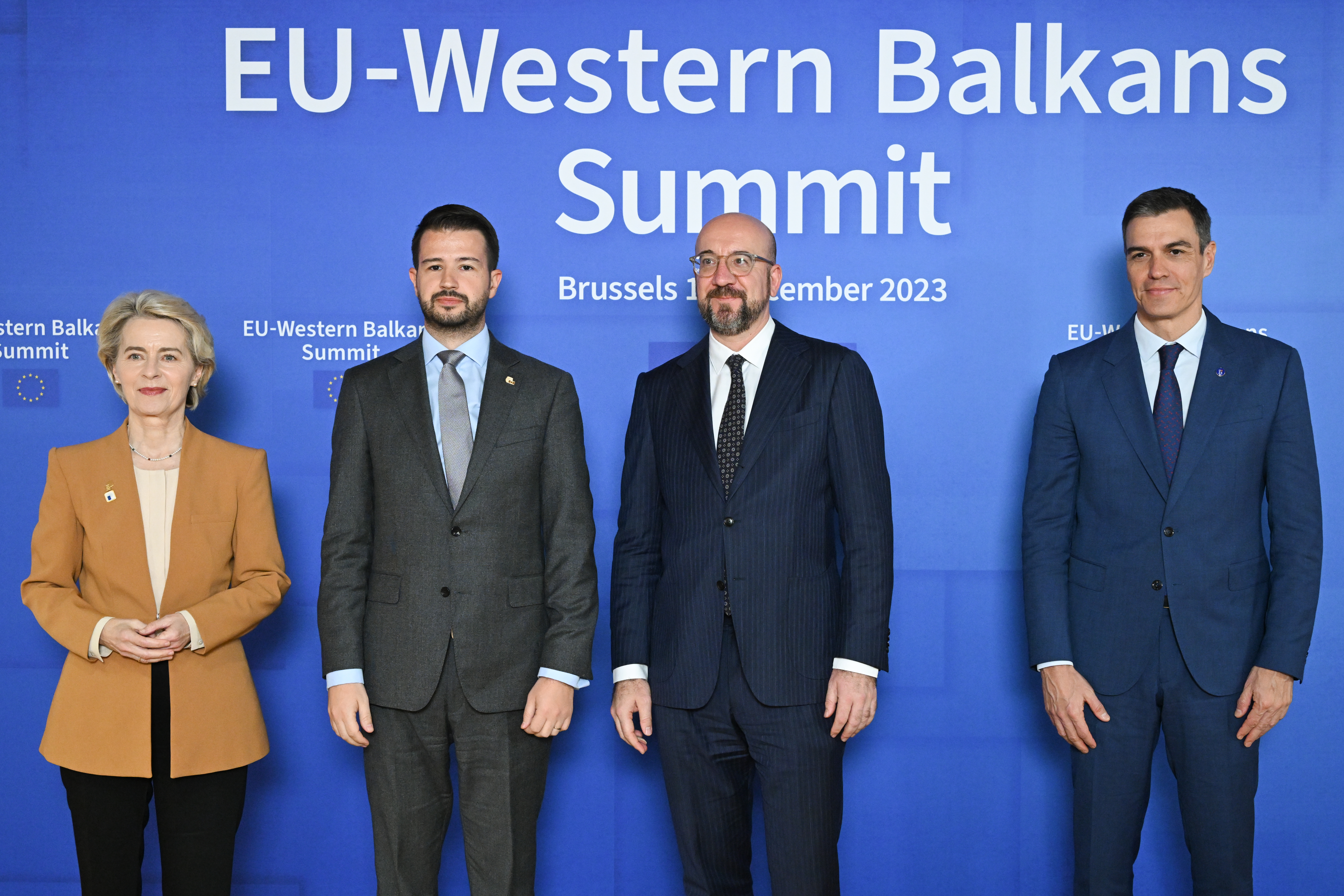 Přečtete si více ze článku Začíná summit EU a západního Balkánu