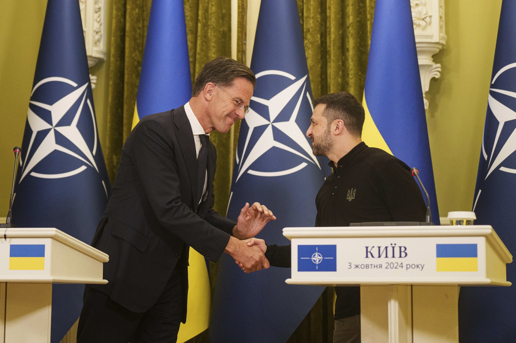 Přečtete si více ze článku Rutte krátce po jmenování do čela NATO přijel do Kyjeva, jednal se Zelenským